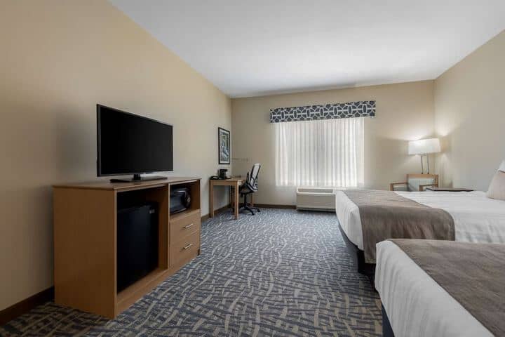 Room 15 of 43